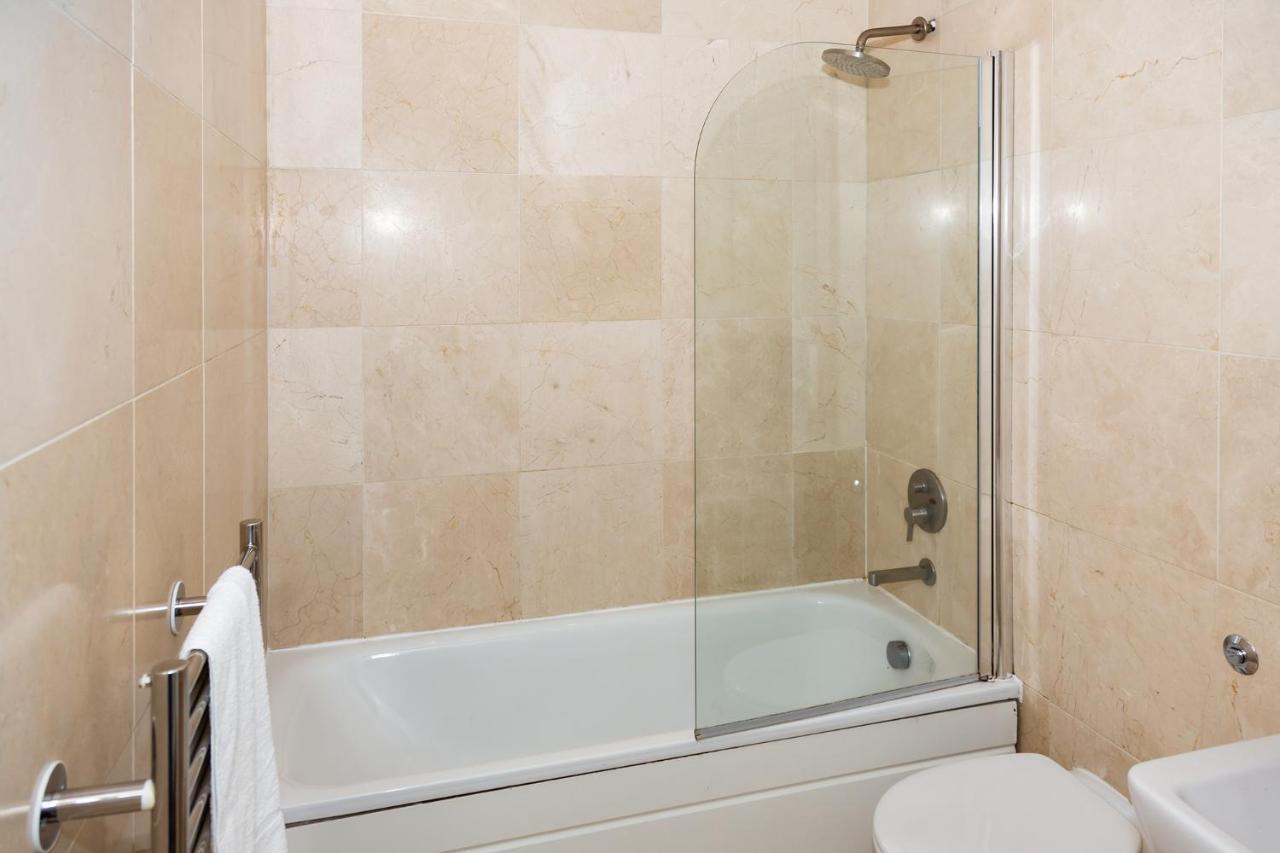 Alexander Apartments Lime Square ニューカッスル・アポン・タイン エクステリア 写真